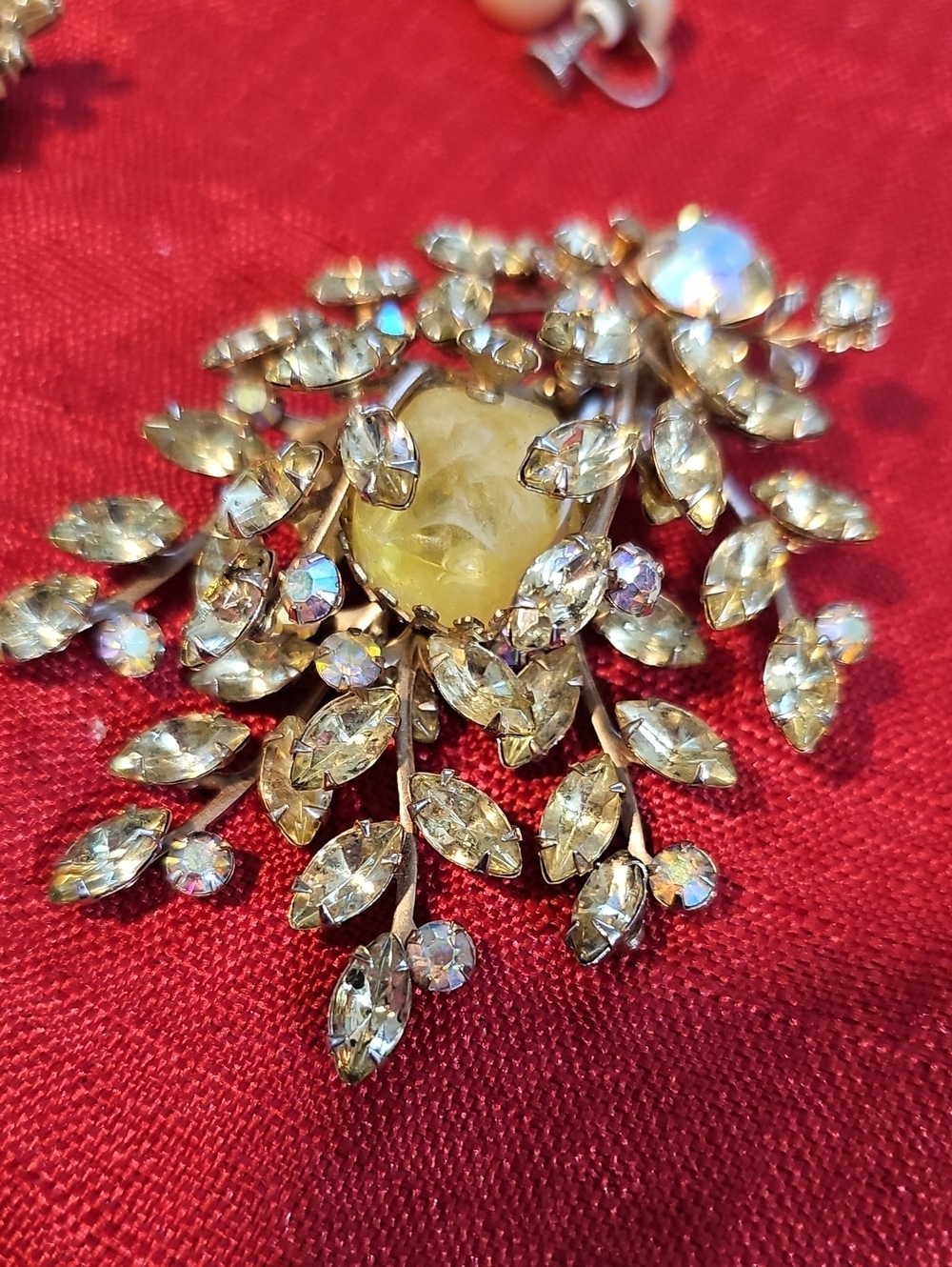 Brooch